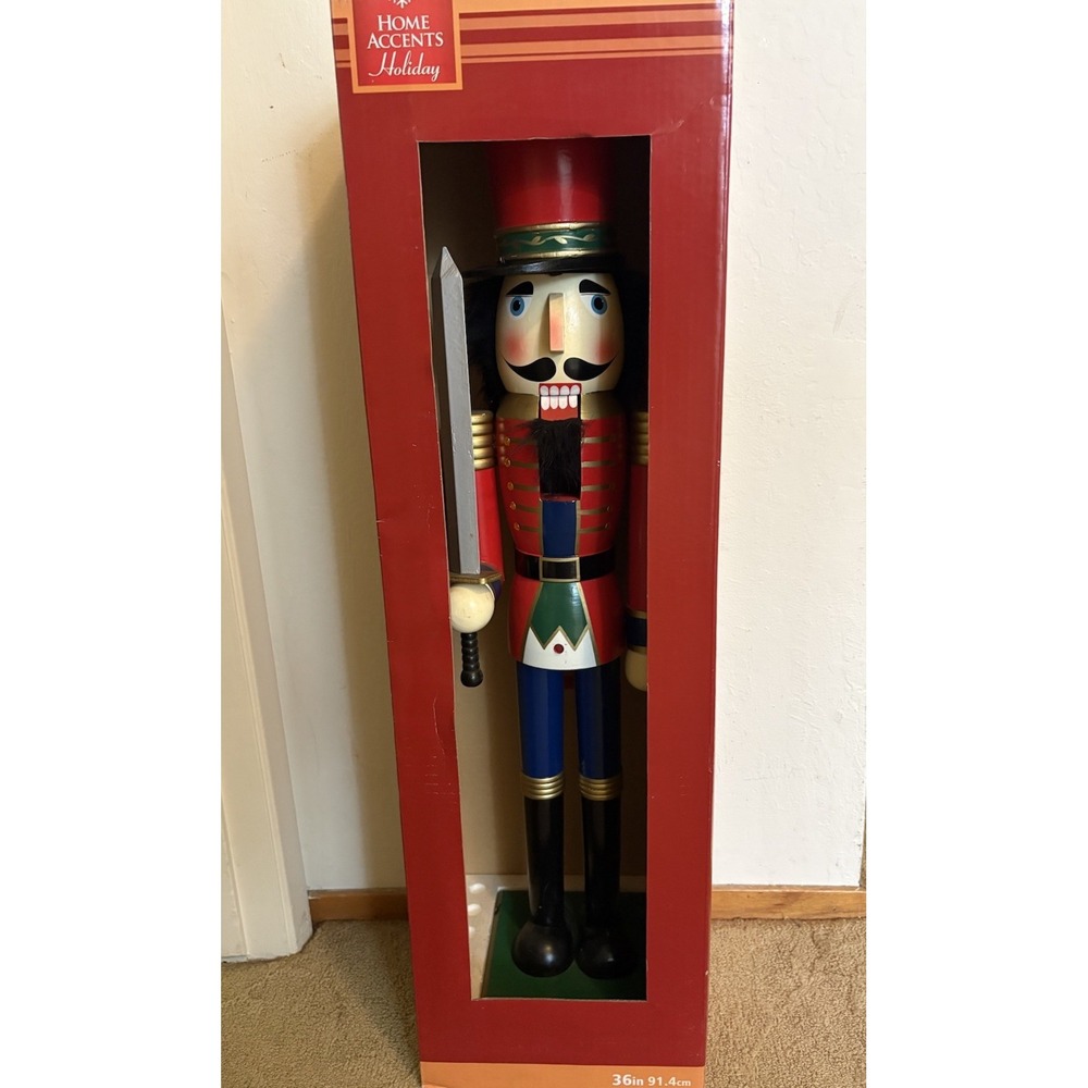 36" Tall Wooden Christmas Nutcracker Soldier Green And‎ Red Holiday Home Accents